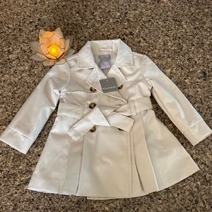 New Tahari raincoat